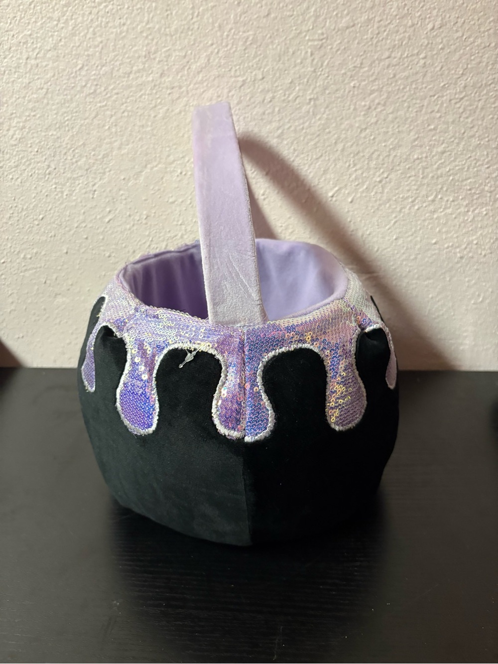 Halloween Plush Cauldron Candy Basket Black Purple Sequin Trick or Treat Bag - Picture 5 of 8